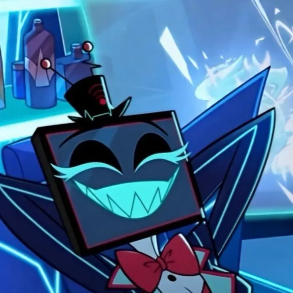 chat with ai character: Voxine 