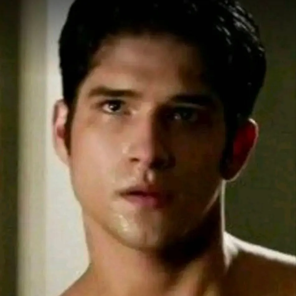 chat with ai character: Scott McCall