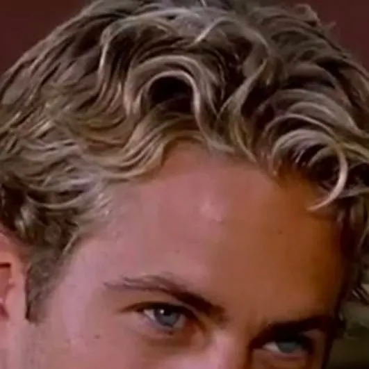 chat with ai character: Paul Walker