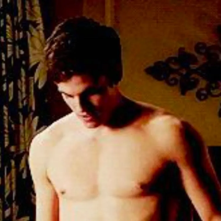 chat with ai character: Isaac Lahey