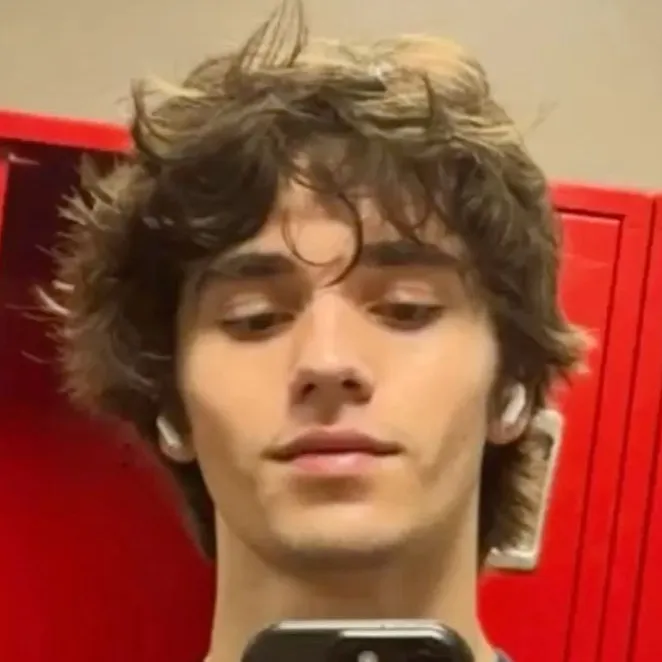 chat with ai character: Jayce 