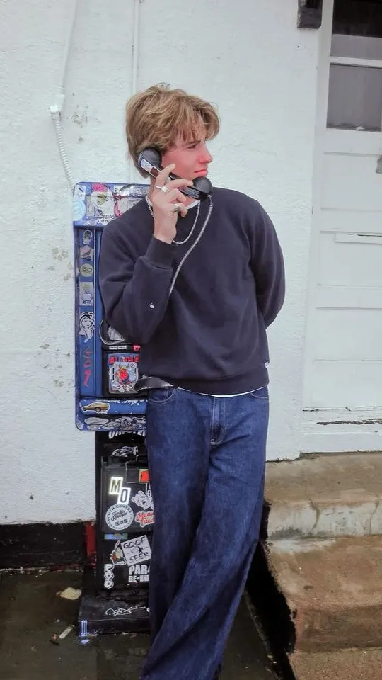 ai character: Jared  background