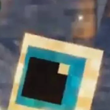 chat with ai character: 🖤EggChan💙