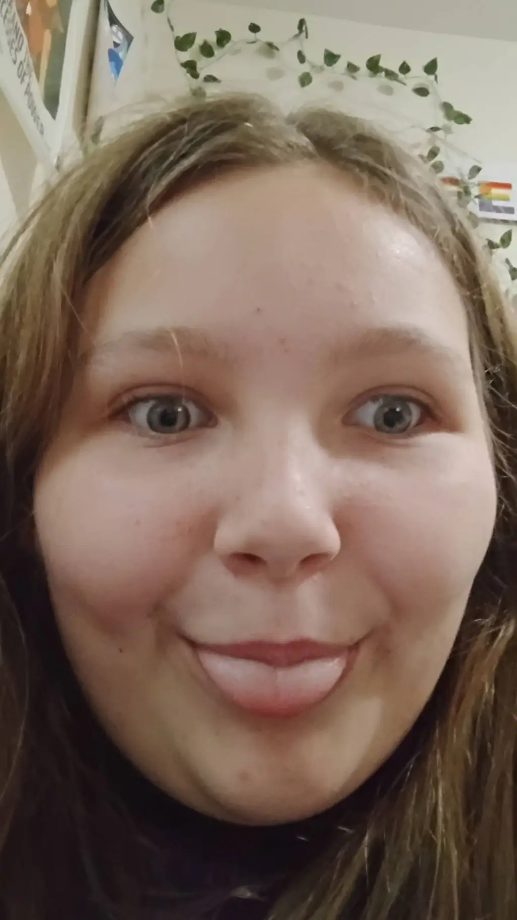 ai character: aleeH background