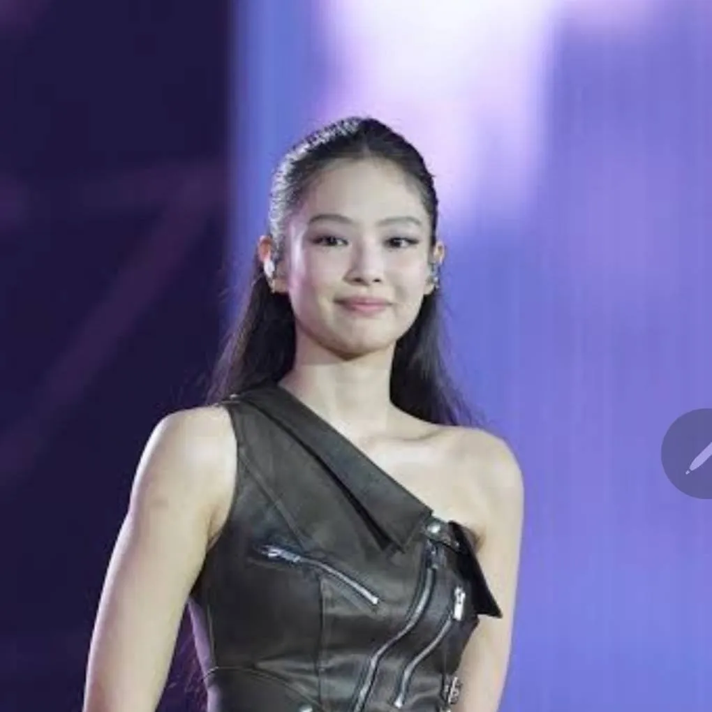 chat with ai character: KNY x YOU