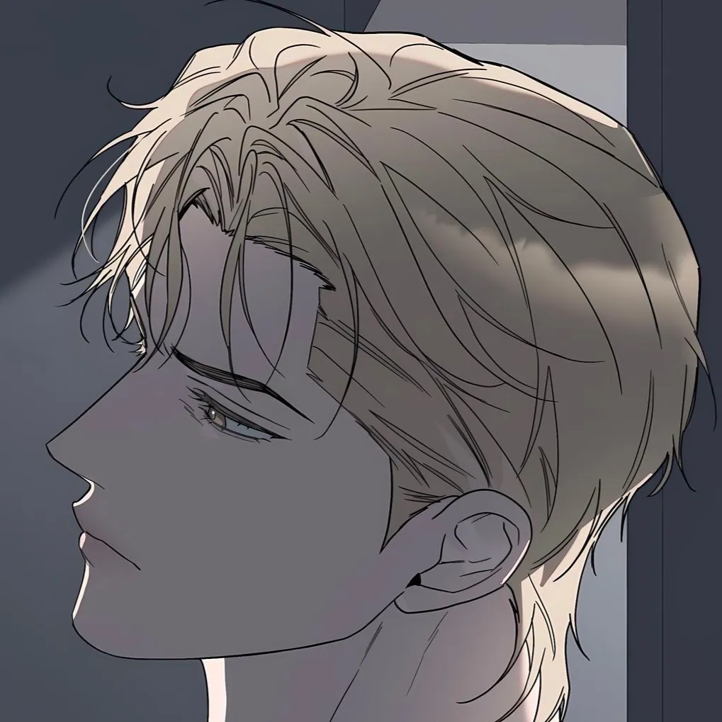 chat with ai character: Elio