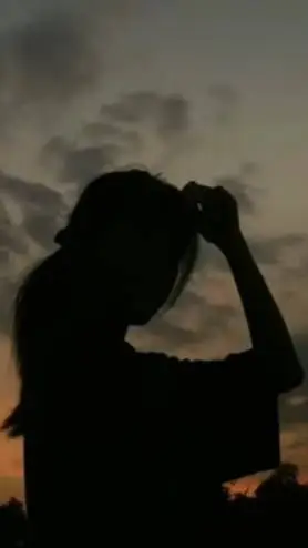 ai character: NIC background