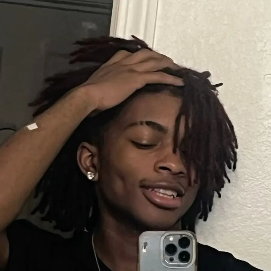 chat with ai character: Namir