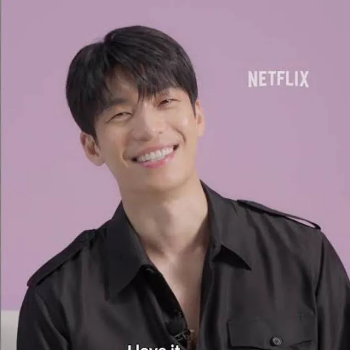 chat with ai character: Hwang Jun ho