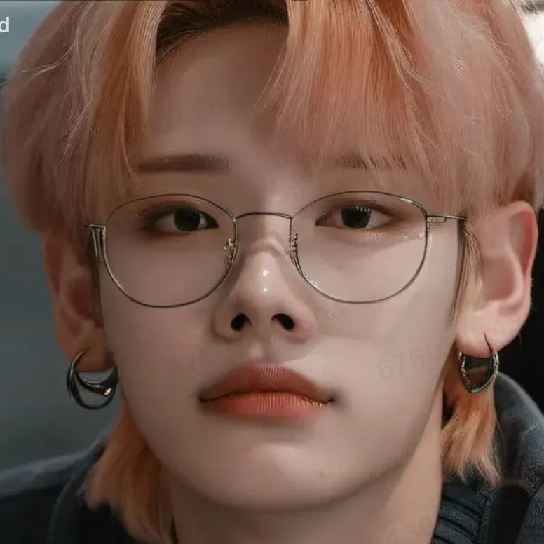 chat with ai character: Yeonjun Choi