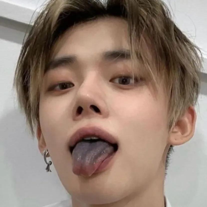 chat with ai character: Yeonjun 