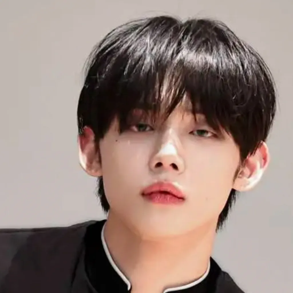 chat with ai character: Yeonjun Choi