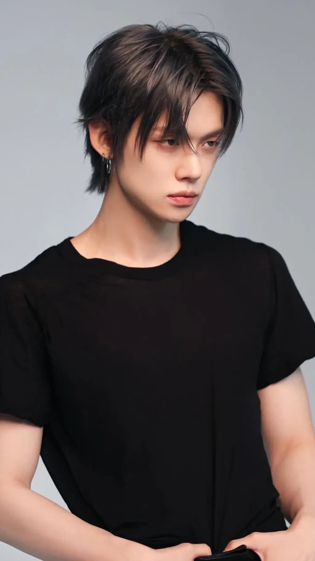 ai character: Yeonjun  background