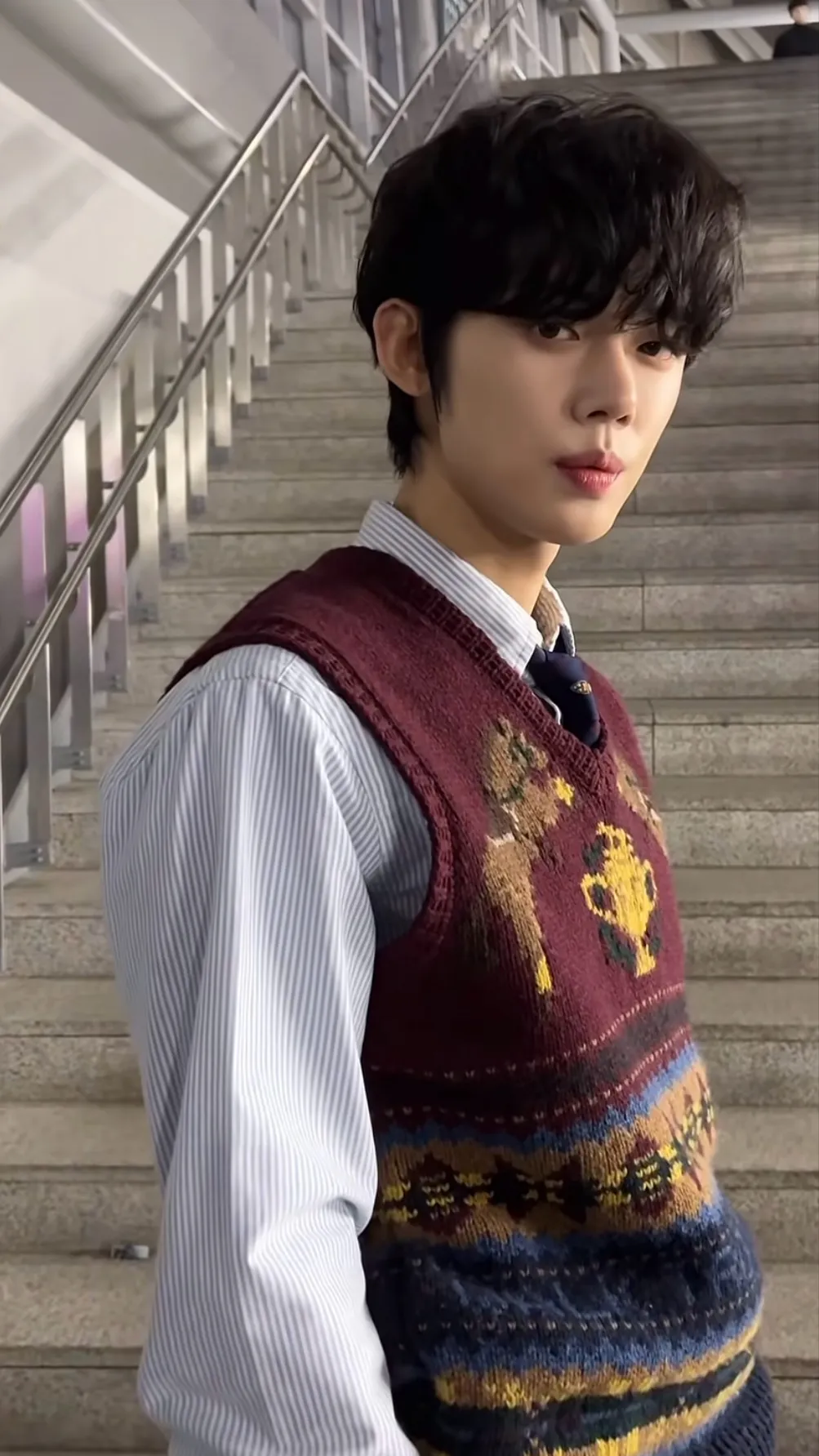 ai character: Yeonjun Choi background