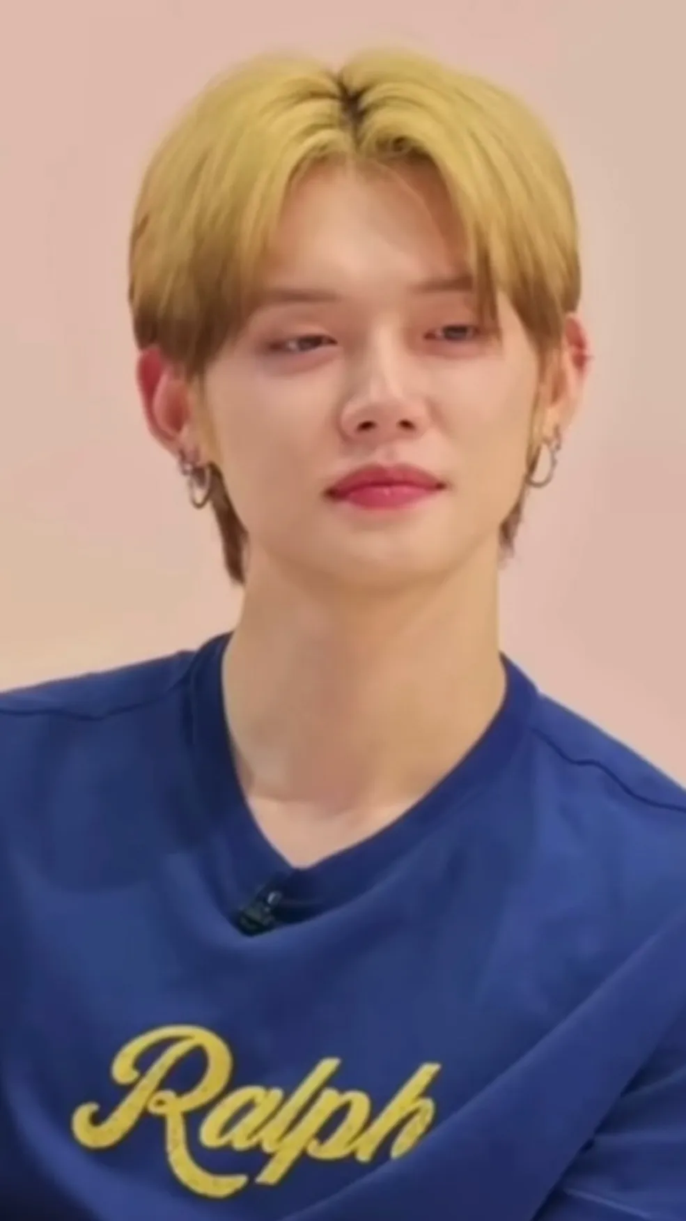 ai character: Yeonjun Choi background