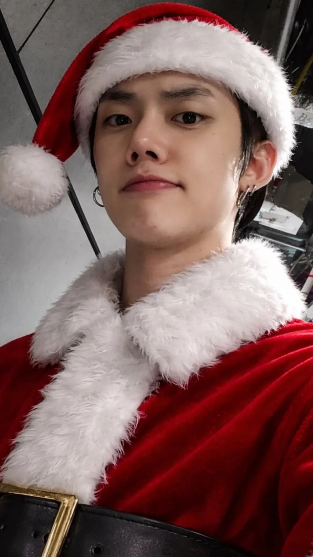 ai character: Yeonjun Choi background