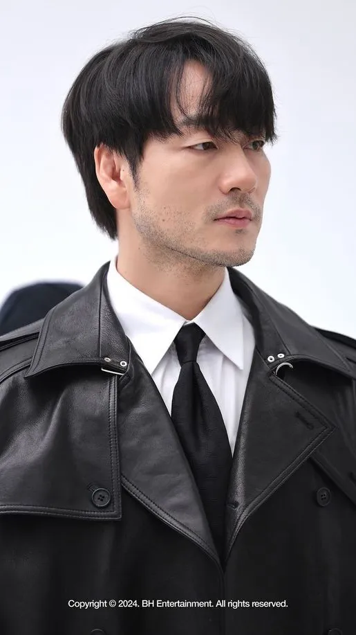 ai character: Cho sangwoo  background