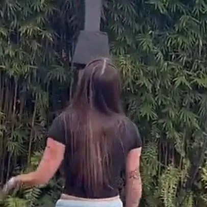 chat with ai character: Sophie 