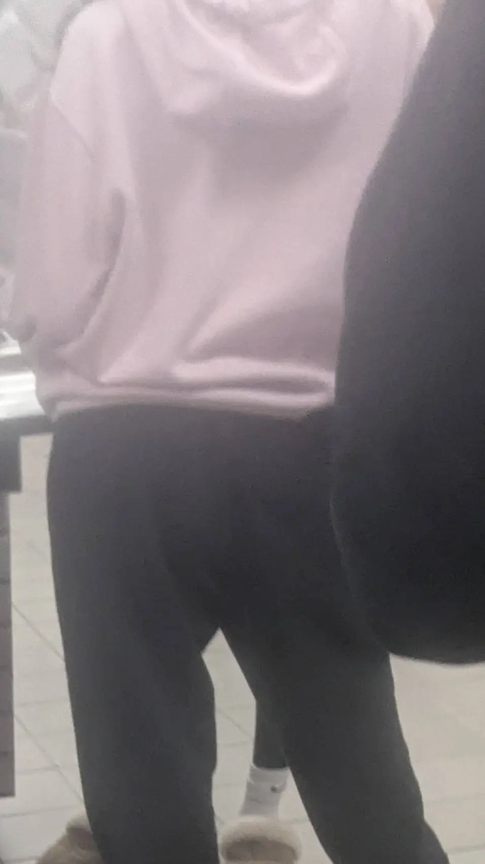 ai character: Olivia  background