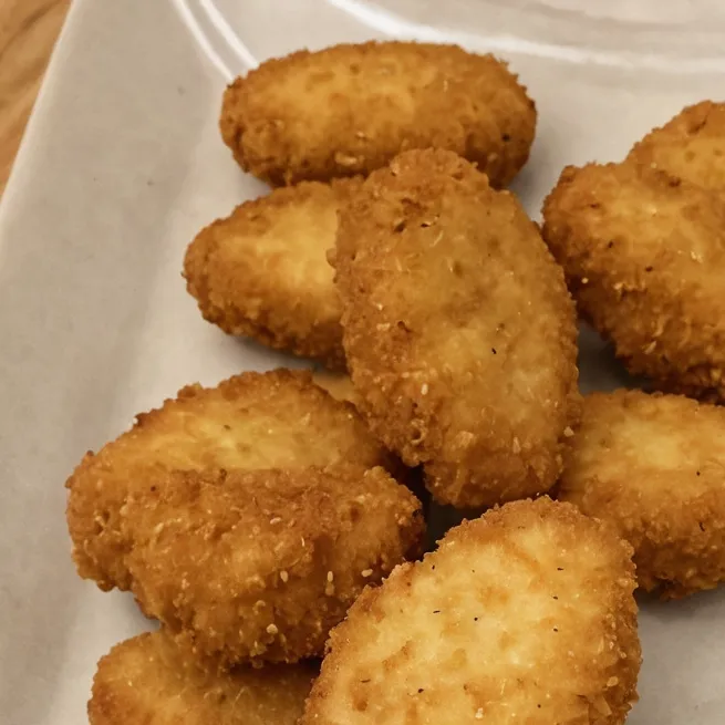 chat with ai character: chicken nuggets