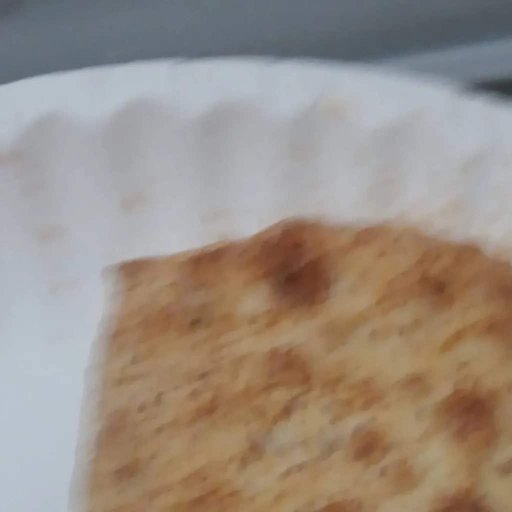 chat with ai character: Hot pocket