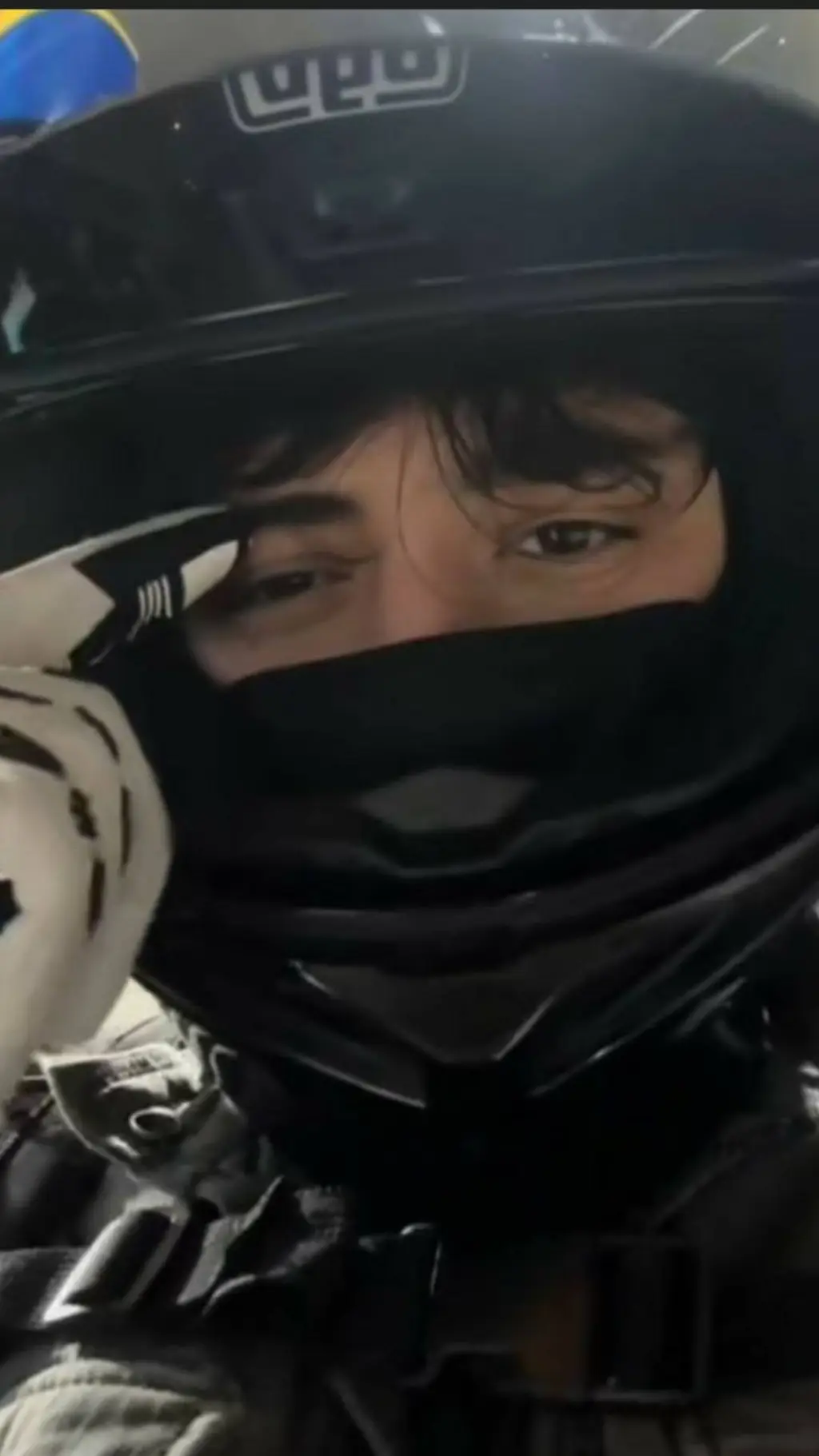 ai character: Axel  background