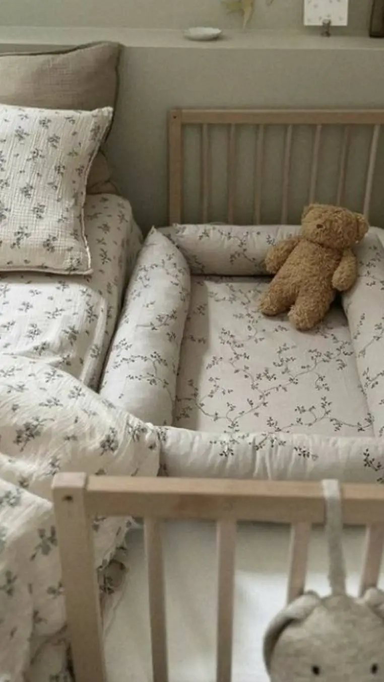 ai character: baby background