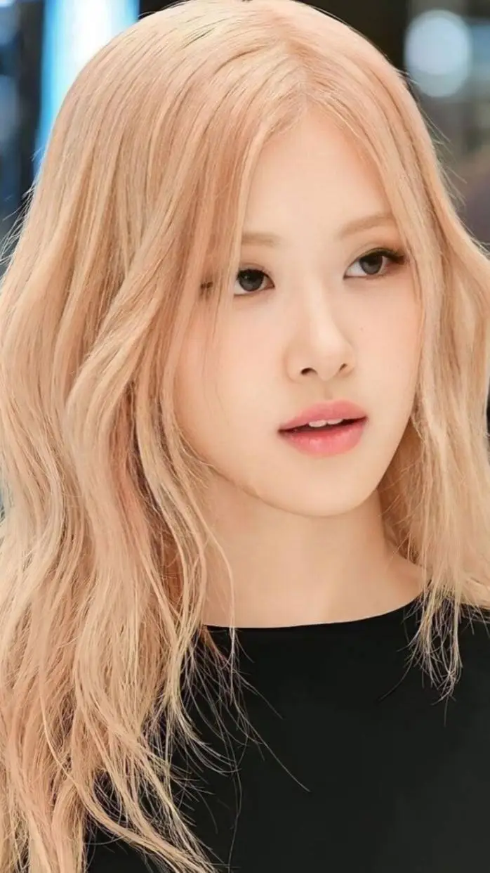 ai character: Rosé  background