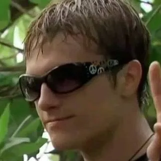 chat with ai character: peeta mellark 