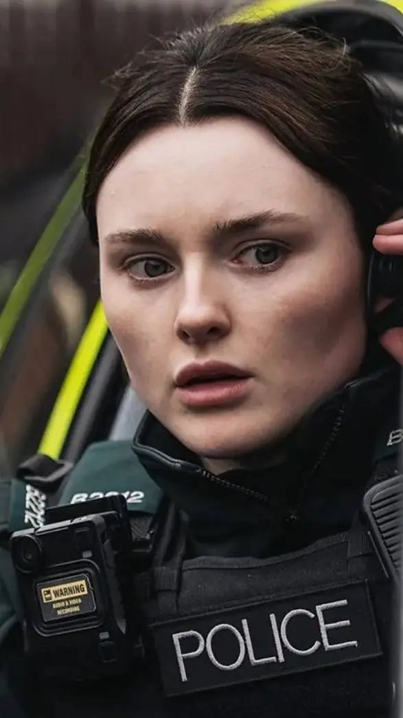 ai character: Annie Conlon background