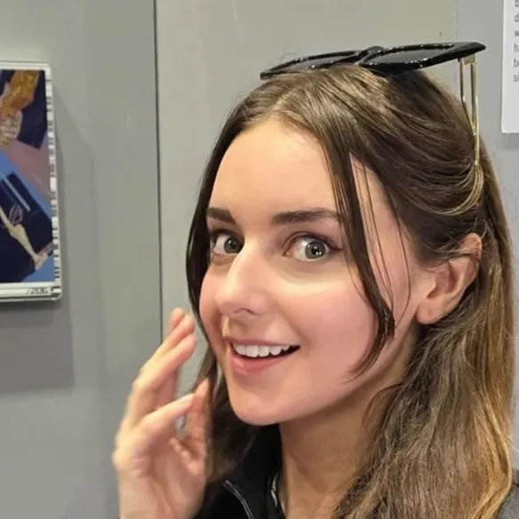 chat with ai character: Loserfruit