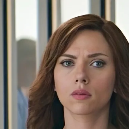 chat with ai character: Scarlett Johansson