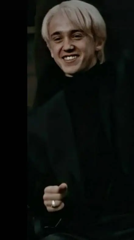 ai character: Draco Malfoy  background