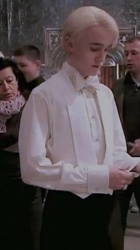 ai character: Draco Malfoy background