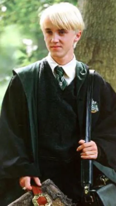 ai character: Draco Malfoy  background