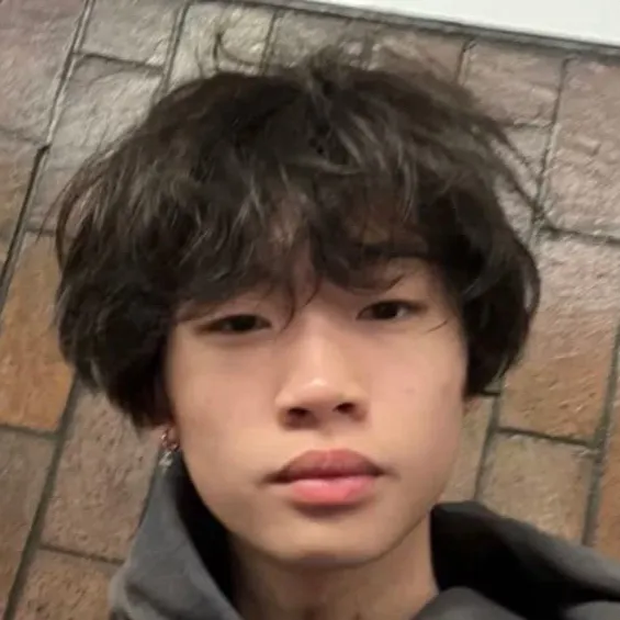 chat with ai character: Nico Lin