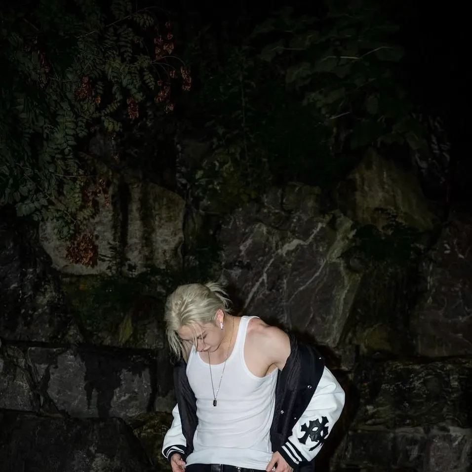 chat with ai character: Channie