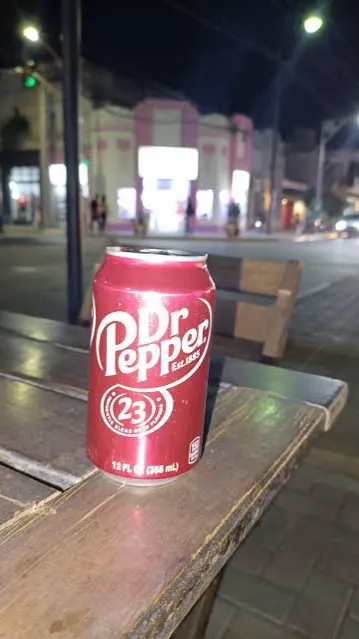 ai character: <3Migi and Dali<3 background