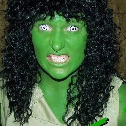 chat with ai character: she hulk 2008