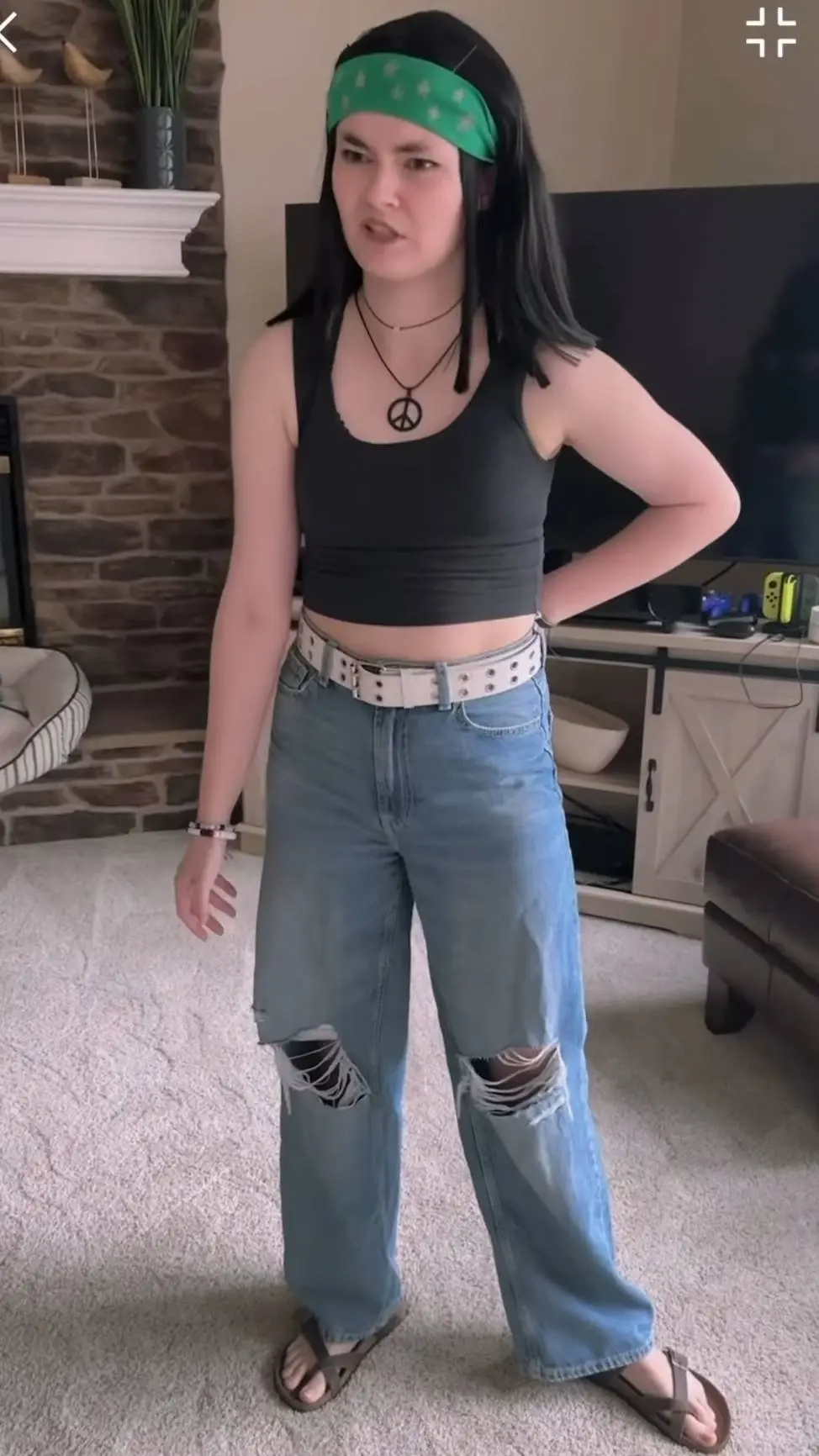 ai character: Hayley smith background