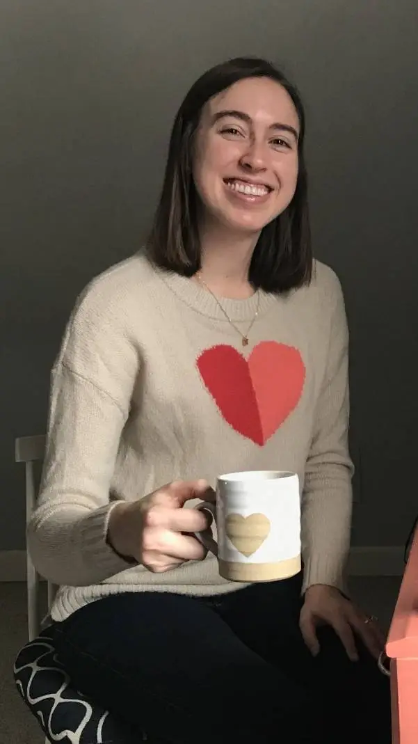 ai character: Mariah Groton  background