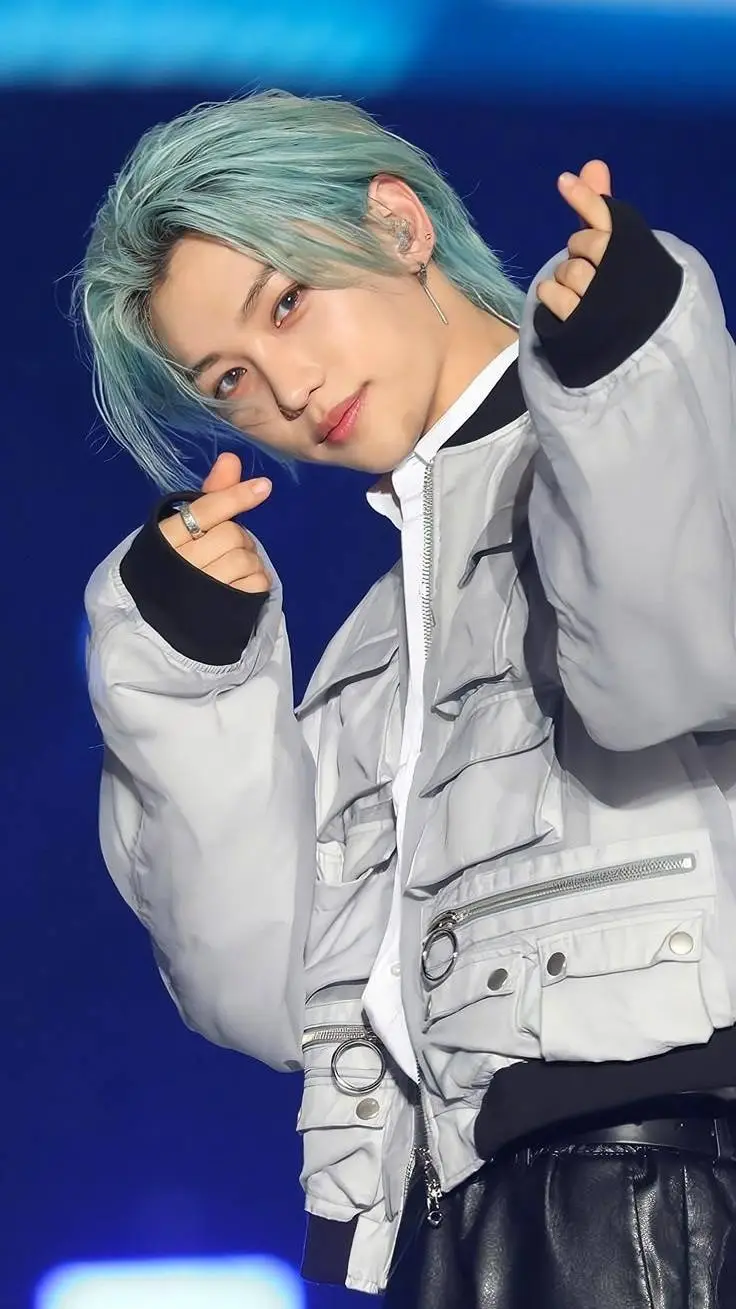 ai character: Felix background
