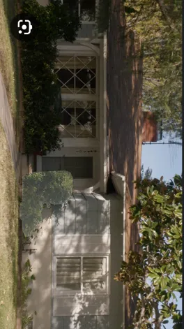 ai character: Young Sheldon home background