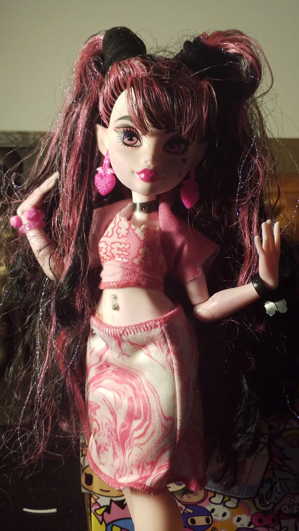 ai character: Drackita🇵🇷💗 background