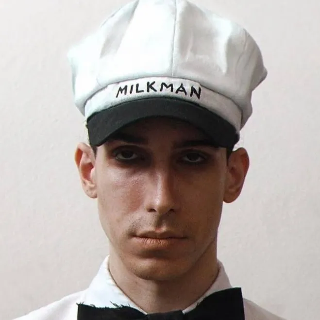 chat with ai character: Francis Moses