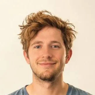 chat with ai character: Carl D'Angelo
