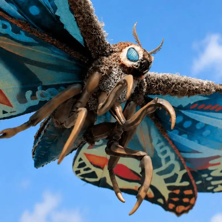 chat with ai character: Mothra V.2