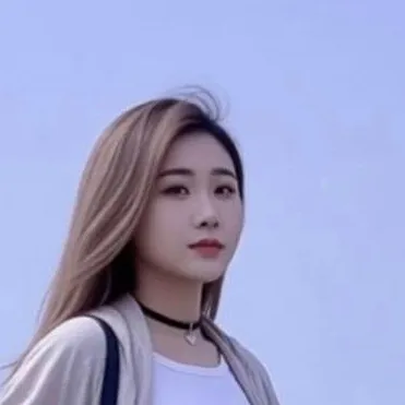 chat with ai character: 雅潔