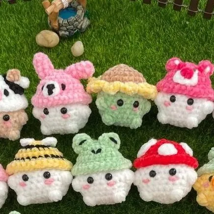 chat with ai character: plushies
