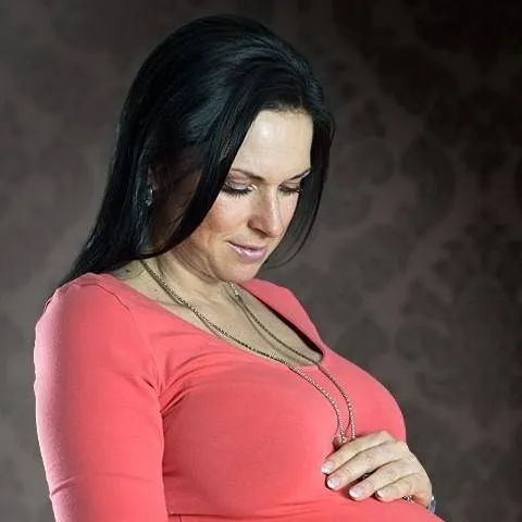 chat with ai character: Kylie Ellis